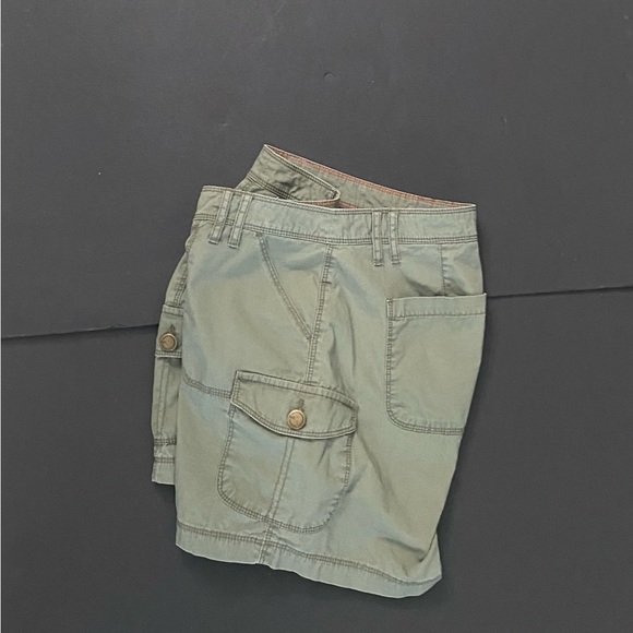 Natural Reflections Shorts Natural Reflections Cargo Shorts Women